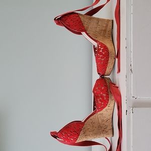 Nine West Red Flower Espedrilles Size 6.5